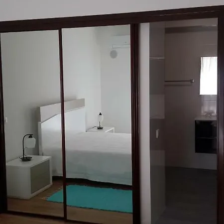 Проживание в семье Casa Manuela *