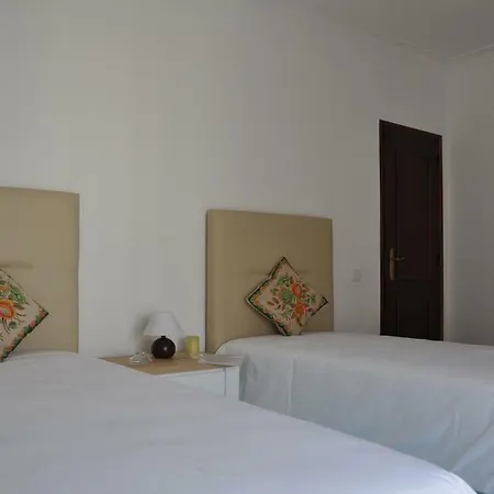 Casa Manuela בית אירוח אריסרייה